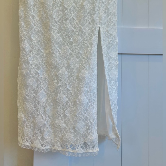NWT ASTR THE LABEL White Lace Sheath Dress Medium - Picture 7 of 13